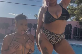 ,👯♀💜 DOUBLE FEATURE SPECIAL 💜👯♀ Two Sexy Babes • Twice the Fun 😘🔥 - Image 6