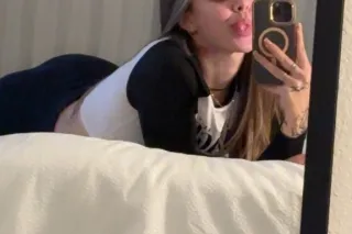 blue eyes blonde hair barbie 😍 - Image 1