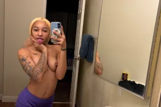 available 24/7 😩🌼✔ - Image 7