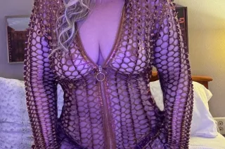 ❤ Blonde, Beautiful, Busty MILF💕💗 - Image 4